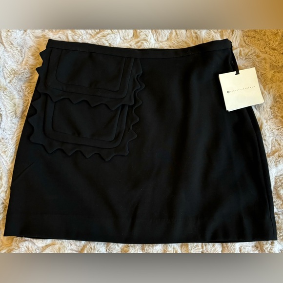 Victoria Beckham for Target Women Size Large Black Mini Skirt Scalloped Pocket - Picture 3 of 10